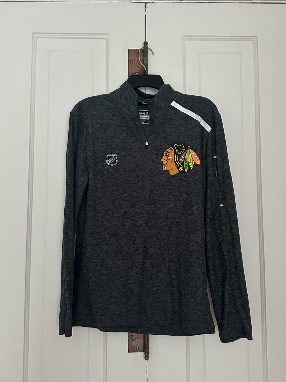 Fanatics Chicago Blackhawks Dark Gray Quarter-Zip • Size Small